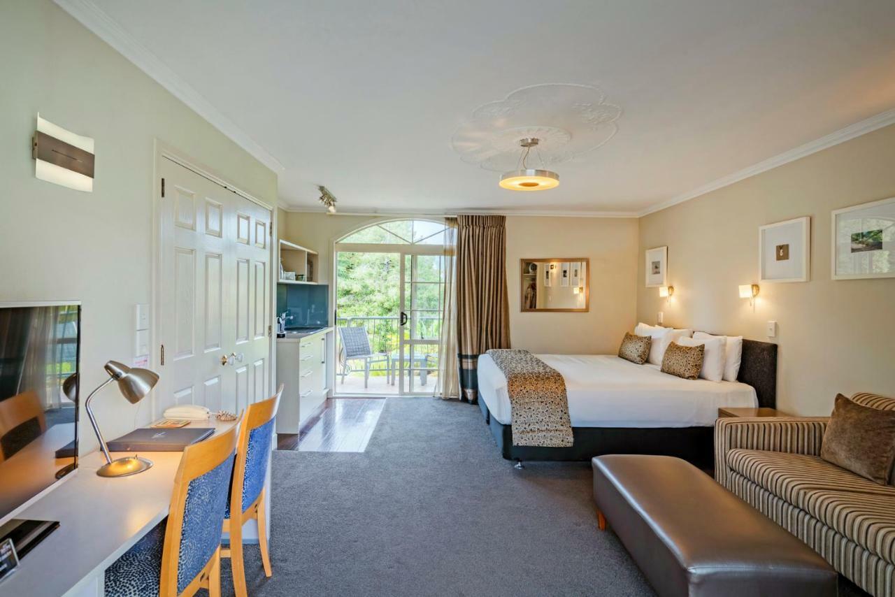 Silver Fern Rotorua Suites & Spa Eksteriør bilde Studio apartment