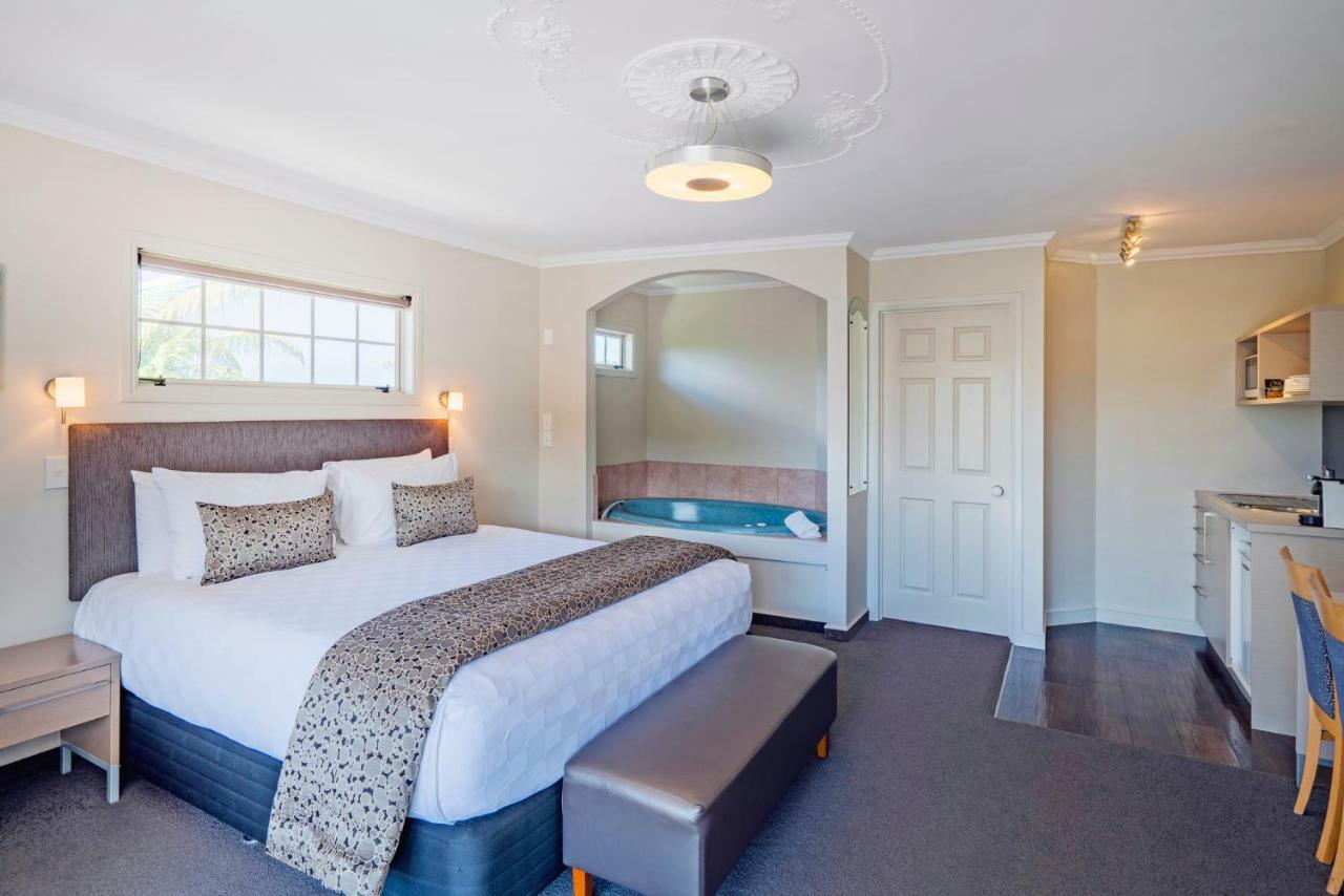 Silver Fern Rotorua Suites & Spa Eksteriør bilde A suite at the hotel