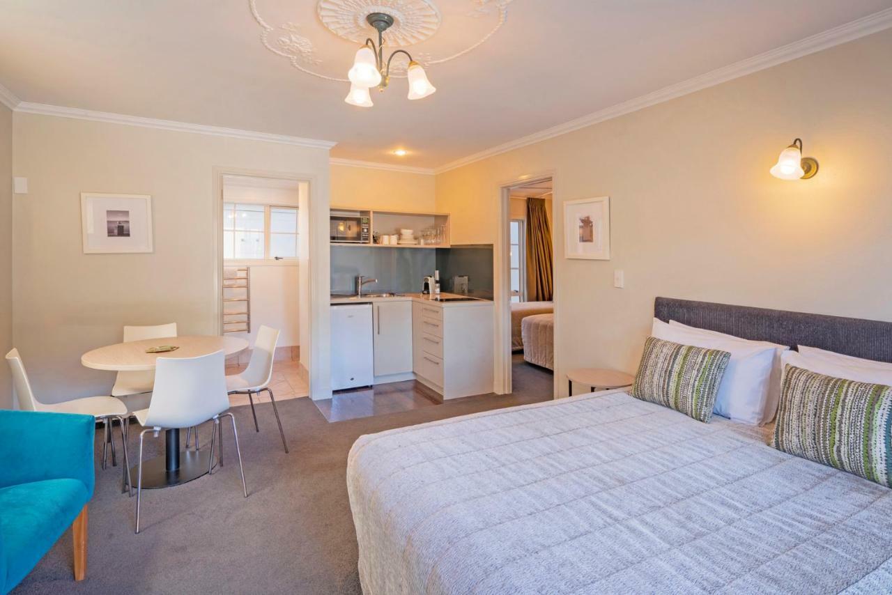 Silver Fern Rotorua Suites & Spa Eksteriør bilde A studio apartment in New Zealand